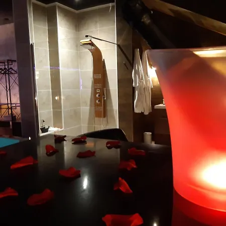 Couette-café Calypso Agde