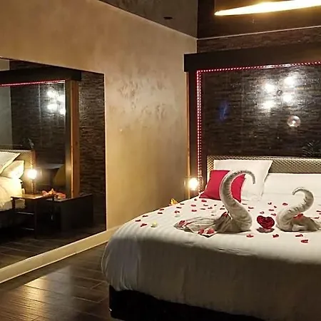 Calypso Jacuzzi Privatif Bed & Breakfast